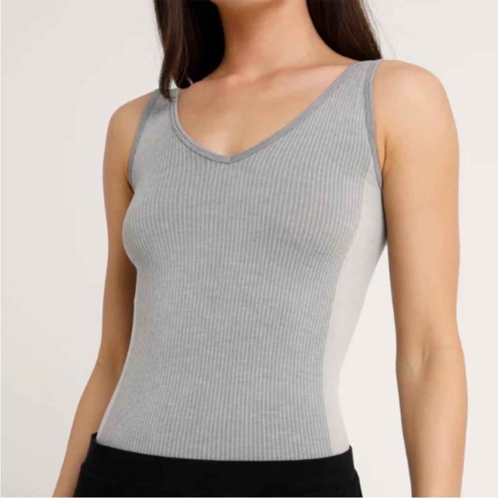SPANX Laidback Layers Grey seamless striped Tank size‎ large